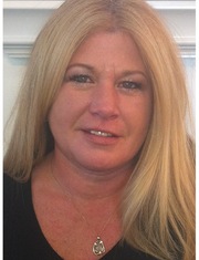 photo of Tammy Cooney, Cosmetologist